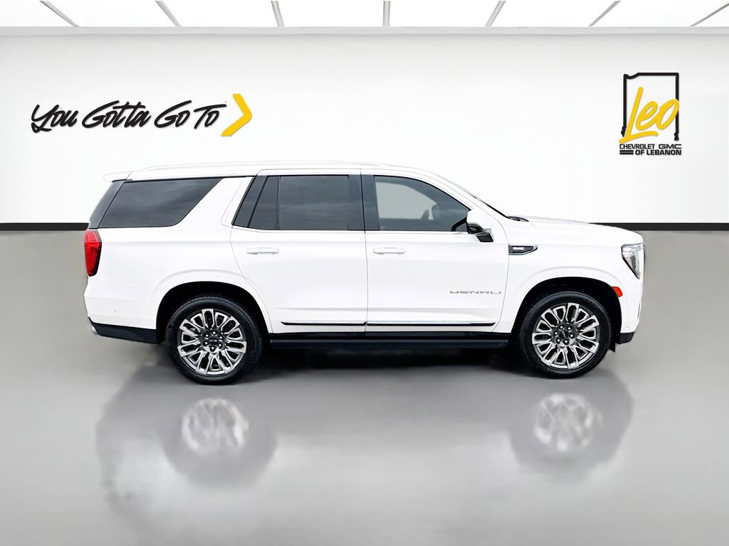 Used 2023 GMC Yukon Denali Ultimate AWD/4WD image 4