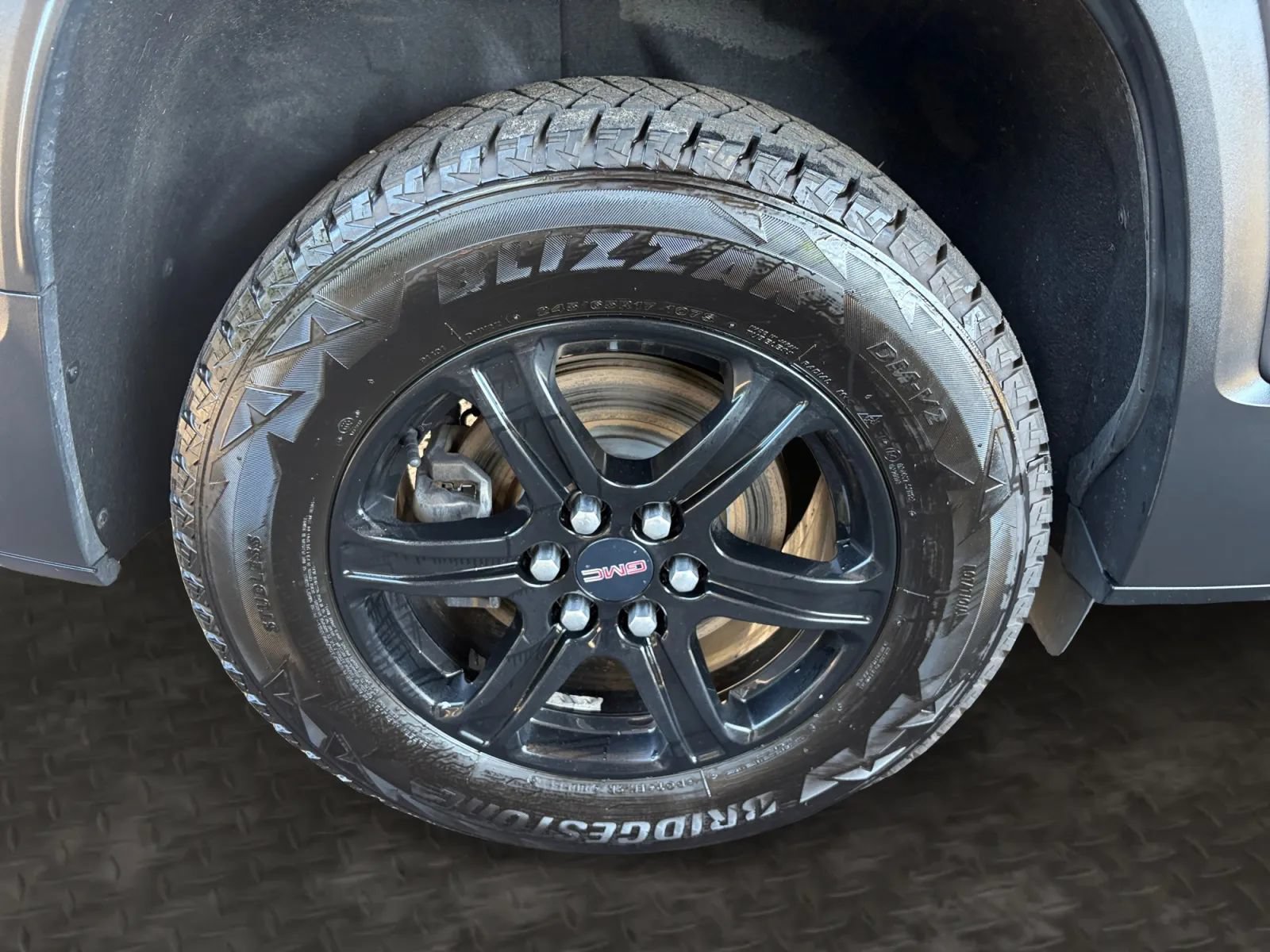 Used 2022 GMC Acadia AT4 w/ Technology Package AWD/4WD image 41