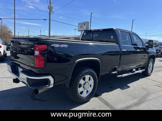 Used 2020 Chevrolet Silverado 3500 LTZ w/ LTZ Premium Package image 7