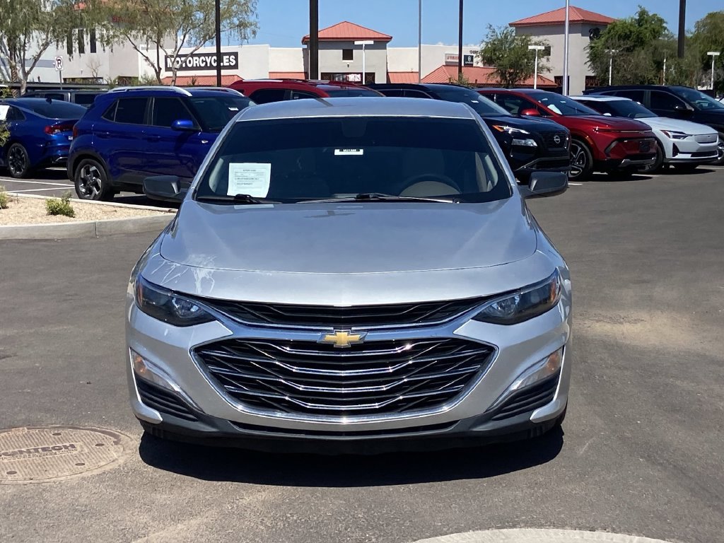 Used 2019 Chevrolet Malibu LS FWD image 3