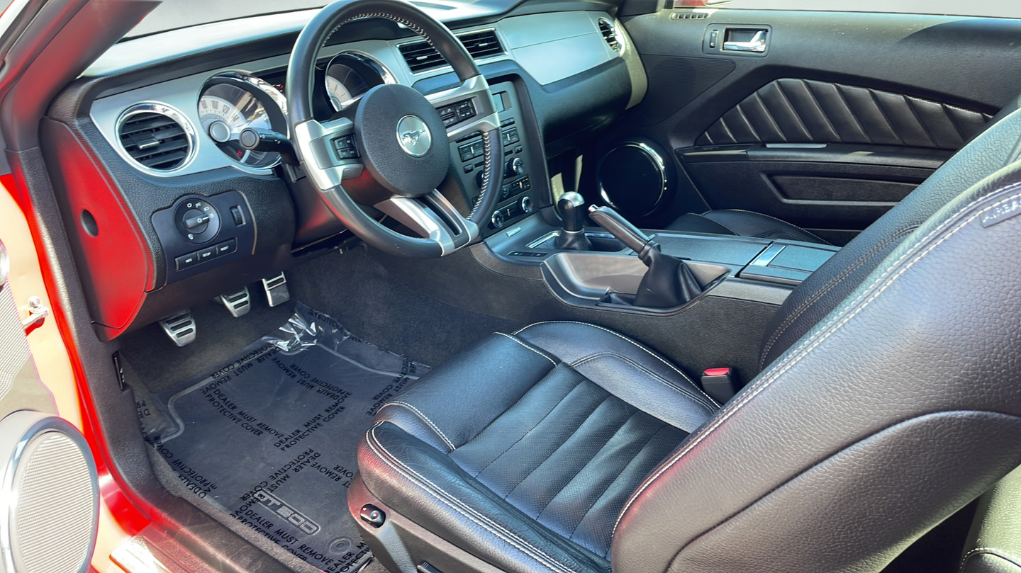 Used 2011 Ford Mustang GT Premium w/ Brembo Brake Pkg RWD image 15