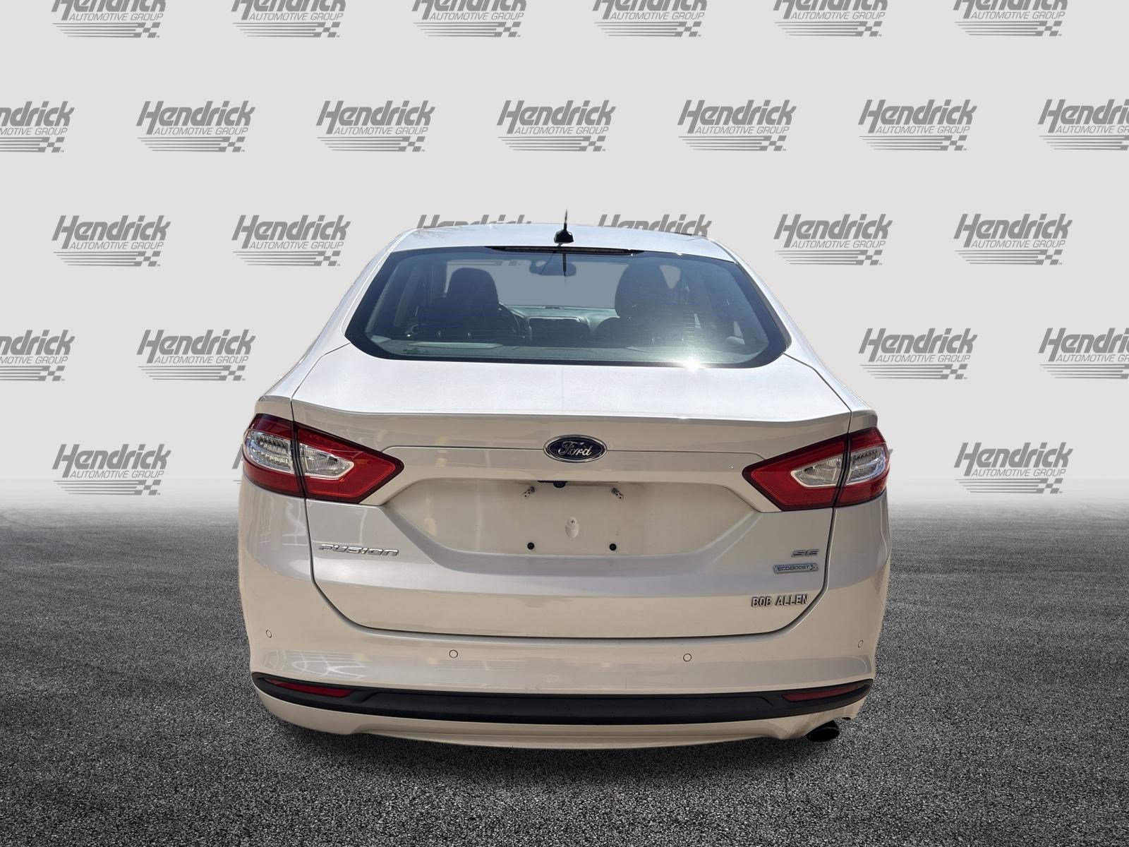 Used 2016 Ford Fusion SE w/ Equipment Group 202A image 9