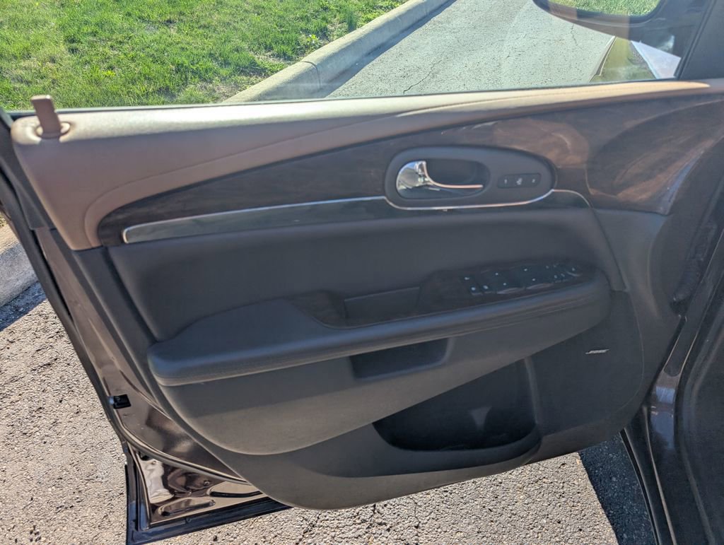 Used 2016 Buick Enclave Premium w/ Experience Buick Package image 13