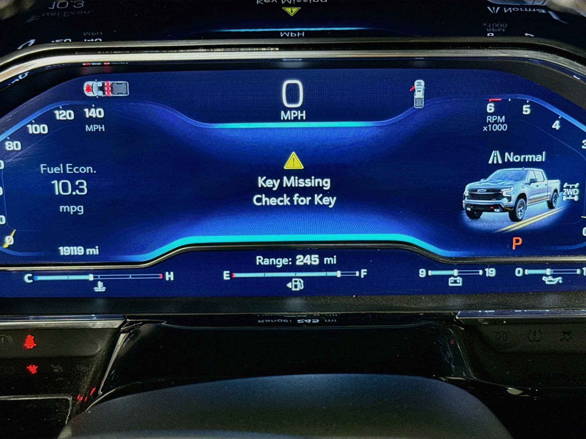 Used 2025 Chevrolet Silverado 1500 LT Trail Boss w/ Convenience Package II AWD/4WD image 13