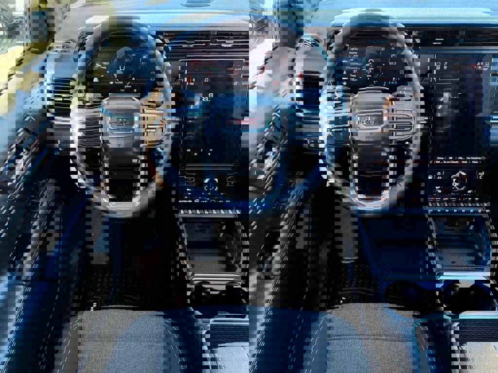 Used 2026 GMC Terrain Elevation w/ Technology Package II image 16