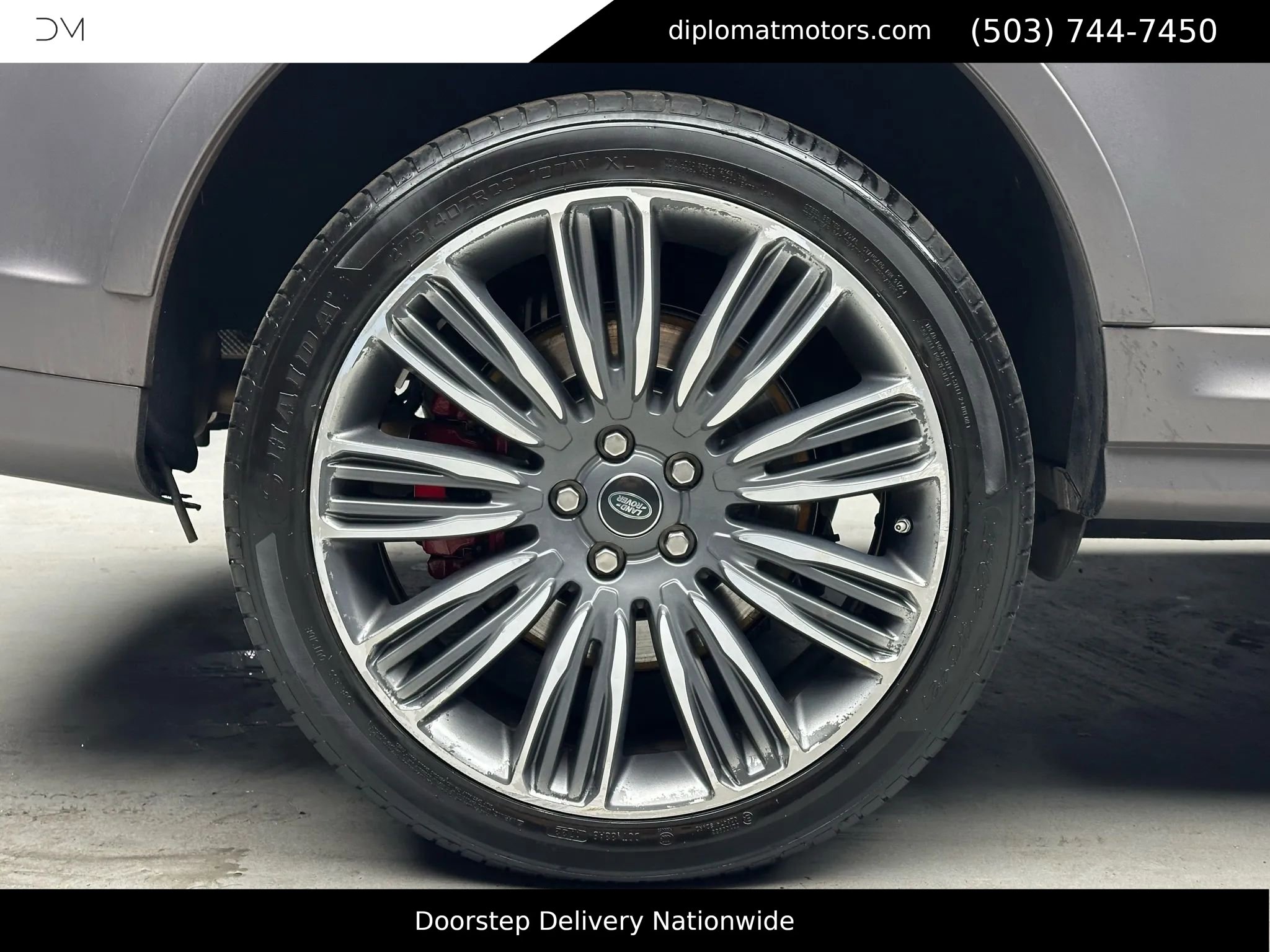 Used 2020 Land Rover Range Rover Sport SVR image 42