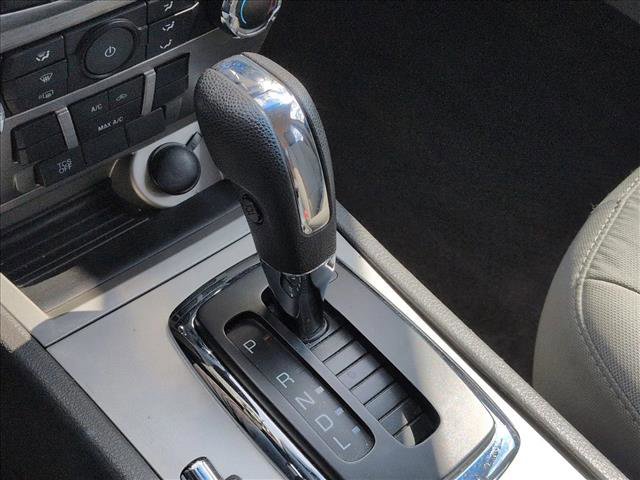 Used 2012 Ford Fusion SE image 12
