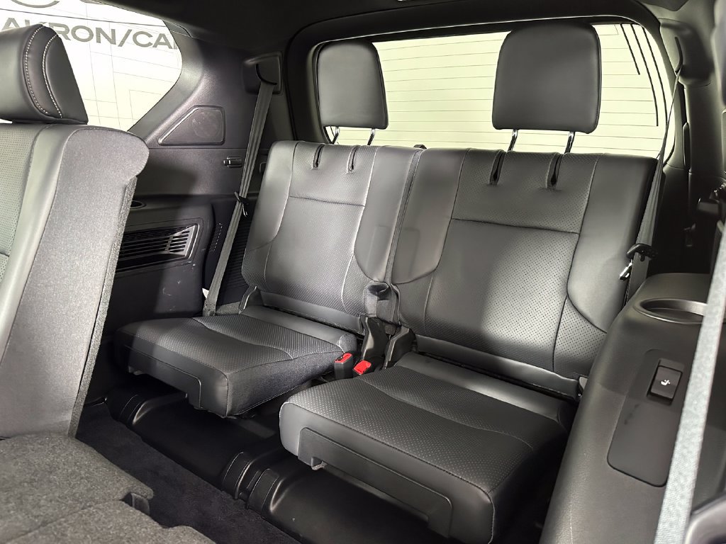 Used 2021 Lexus GX 460 Luxury w/ Accessory Package AWD/4WD image 20