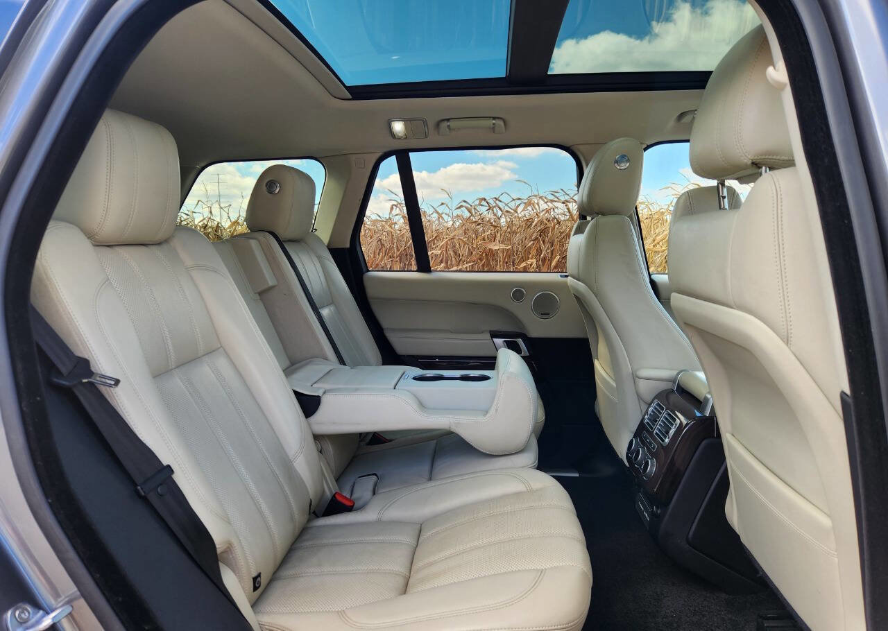 Used 2017 Land Rover Range Rover Supercharged image 10