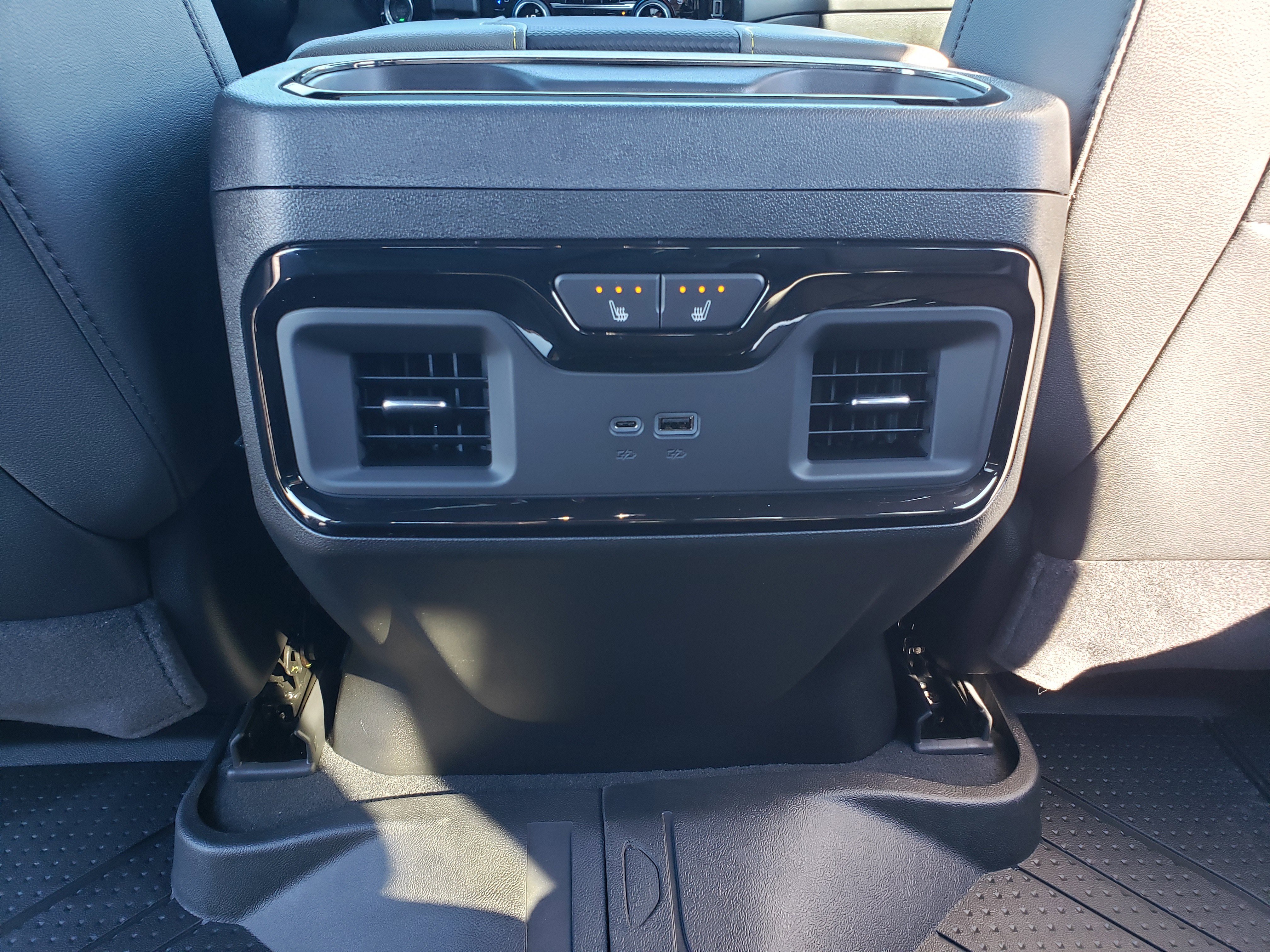 New 2026 Chevrolet Silverado 2500 ZR2 image 36