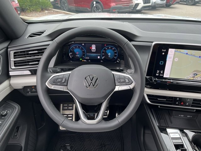 New 2026 Volkswagen Atlas Cross Sport SEL Premium R-Line image 15