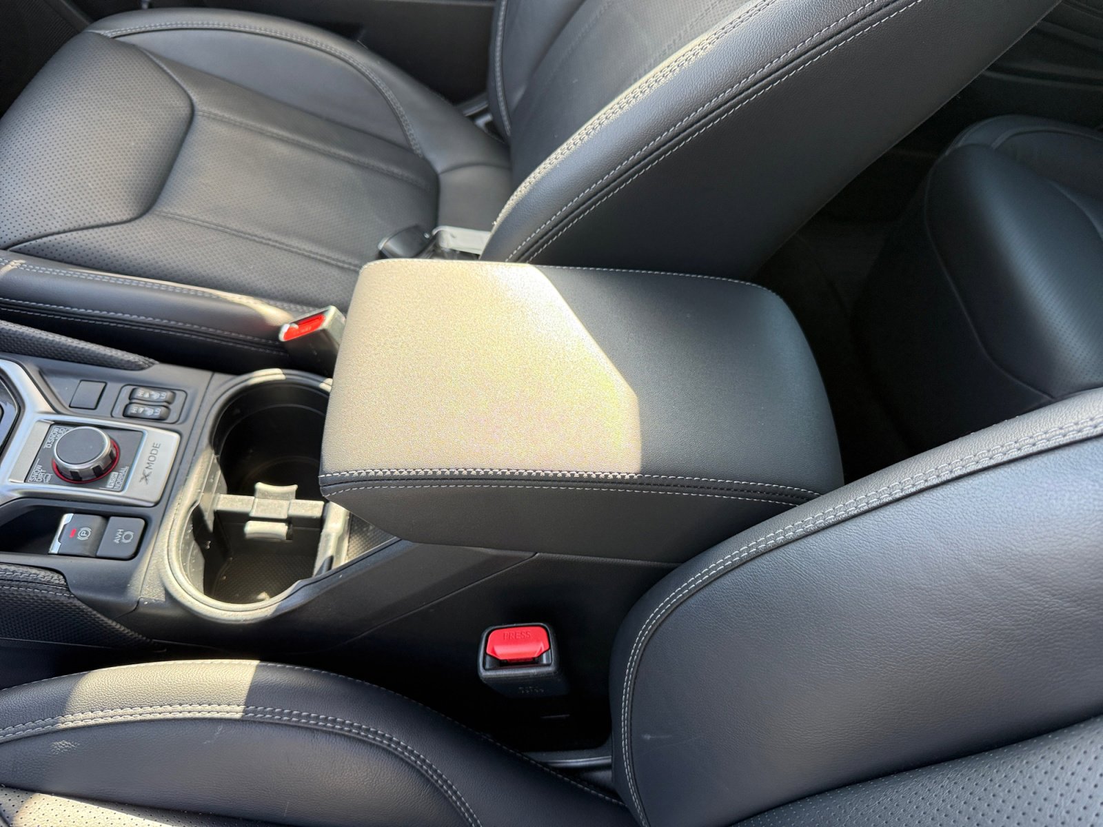 Used 2022 Subaru Forester Touring image 14