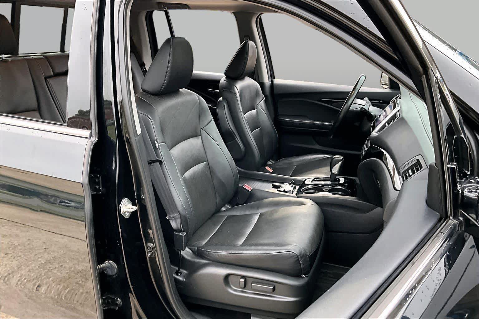 Used 2018 Honda Ridgeline RTL-E image 9
