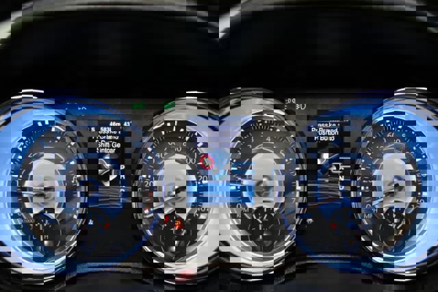 Used 2013 Chrysler 300 Motown w/ Driver Convenience Group image 15