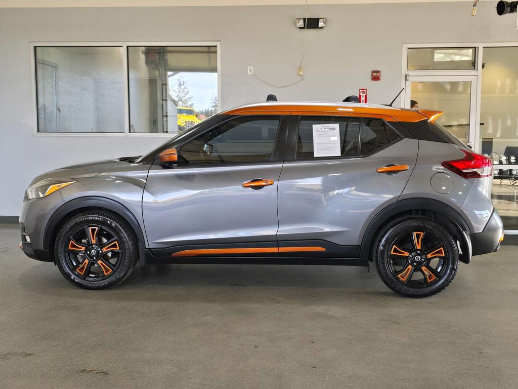 Used 2018 Nissan Kicks SR w/ Premium Package image 7