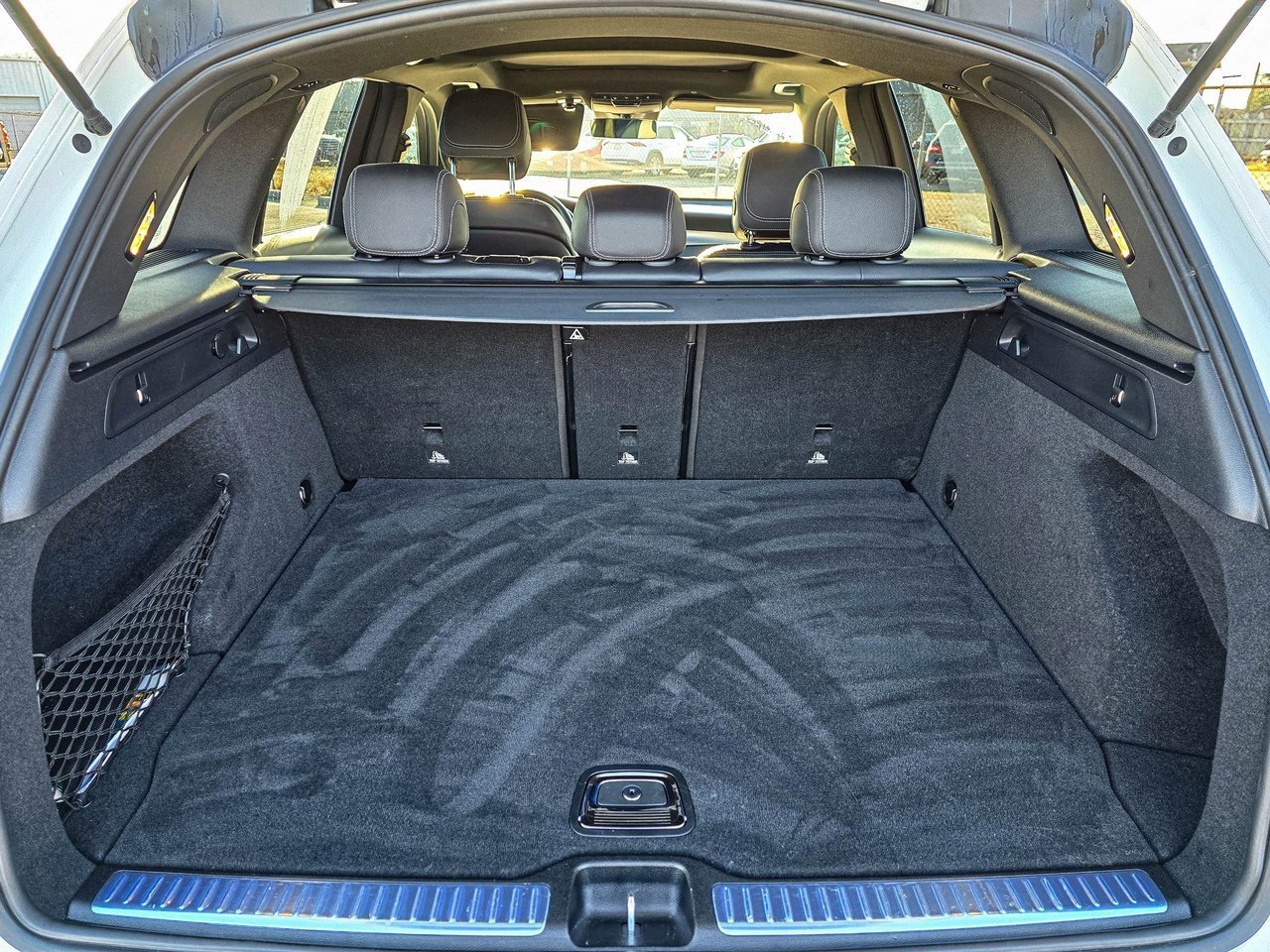 Used 2022 Mercedes-Benz GLC 300 4MATIC image 34