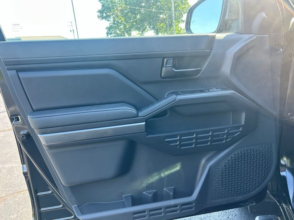 New 2026 Toyota Tacoma SR5 AWD/4WD image 10