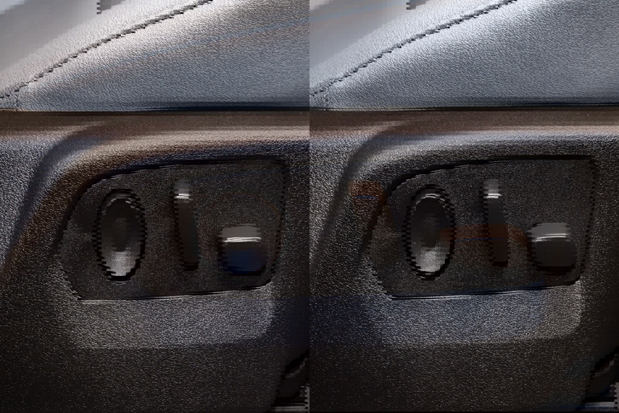 Used 2025 Chevrolet Tahoe Z71 w/ Z71 Off-Road Package image 32