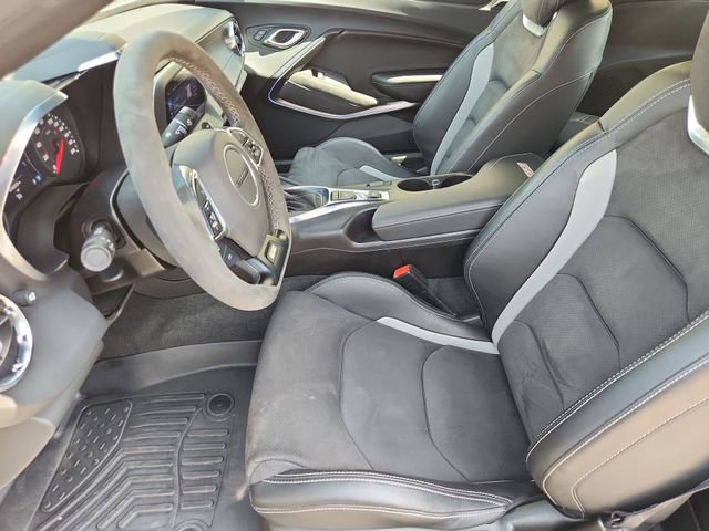 Used 2023 Chevrolet Camaro SS RWD image 18