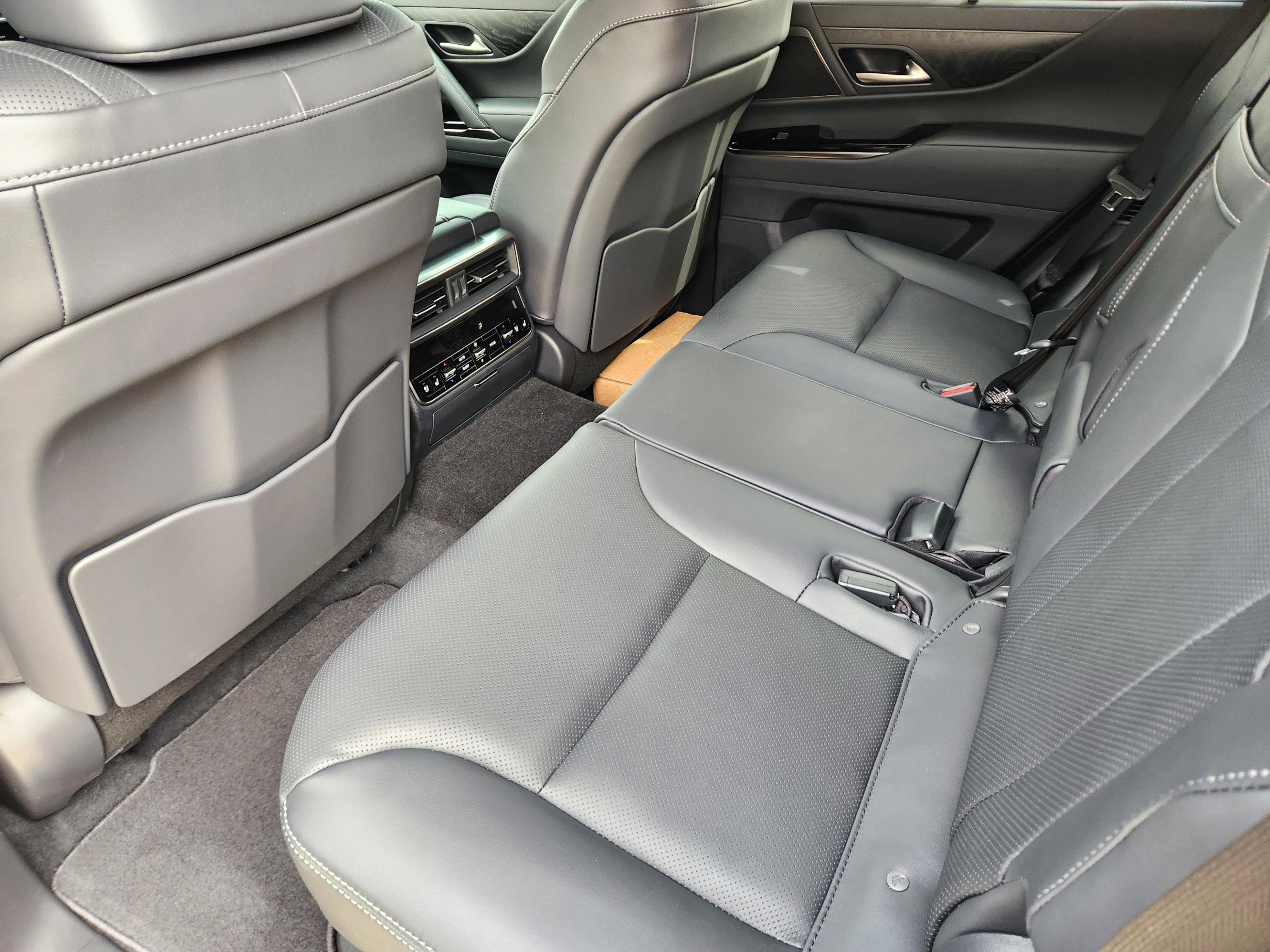 New 2026 Lexus LX 700h Luxury AWD/4WD image 22