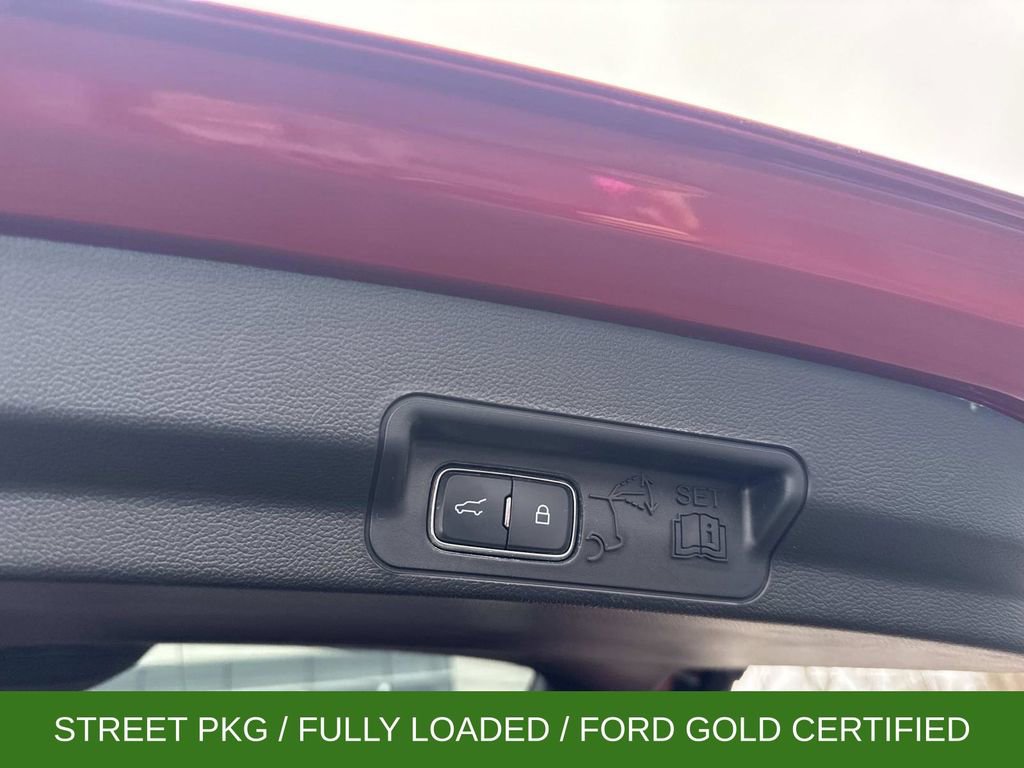 Certified 2024 Ford Explorer ST-Line w/ Class IV Trailer Tow Package AWD/4WD image 7