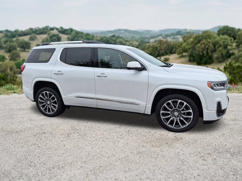 Used 2022 GMC Acadia Denali w/ Denali Ultimate Package FWD image 14