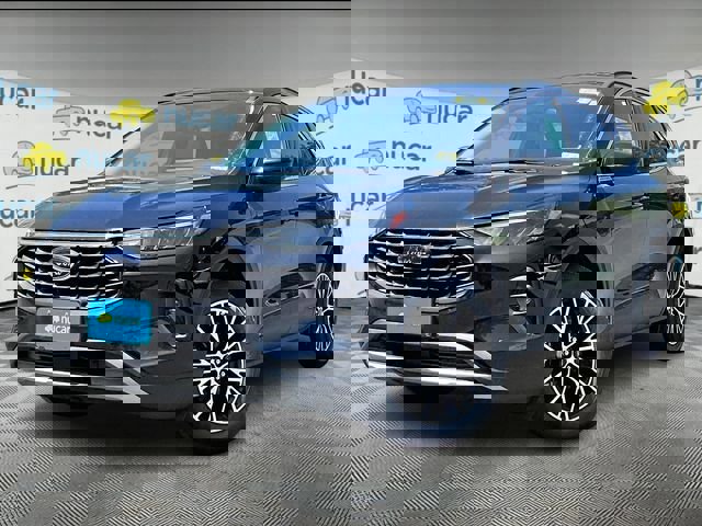 New 2025 Ford Escape SE w/ Class II Trailer Tow Package FWD image 18
