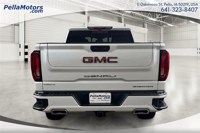 Used 2024 GMC Sierra 2500 SLE w/ SLE Convenience Package image 4