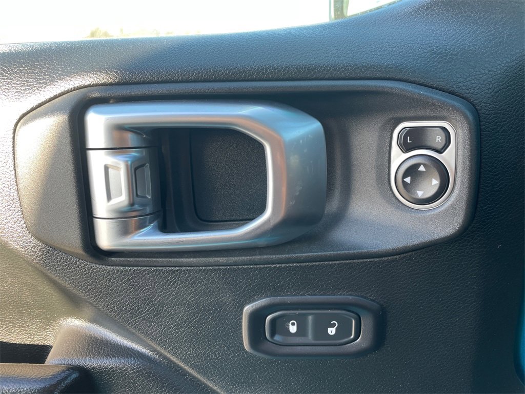 Used 2020 Jeep Wrangler Unlimited Sport S image 31
