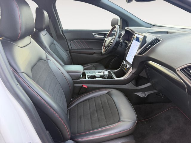 Used 2024 Ford Edge ST-Line AWD/4WD image 15