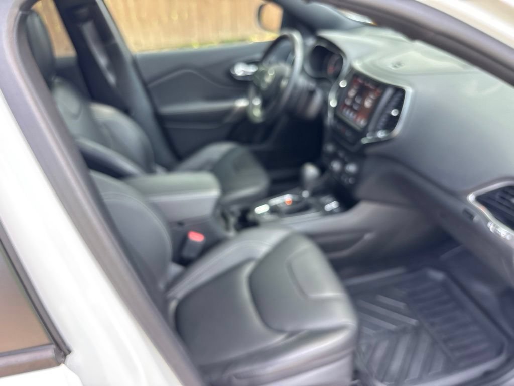 Used 2021 Jeep Cherokee Latitude Lux 80th Anniv w/ Quick Order Package 2YU 80th FWD image 43