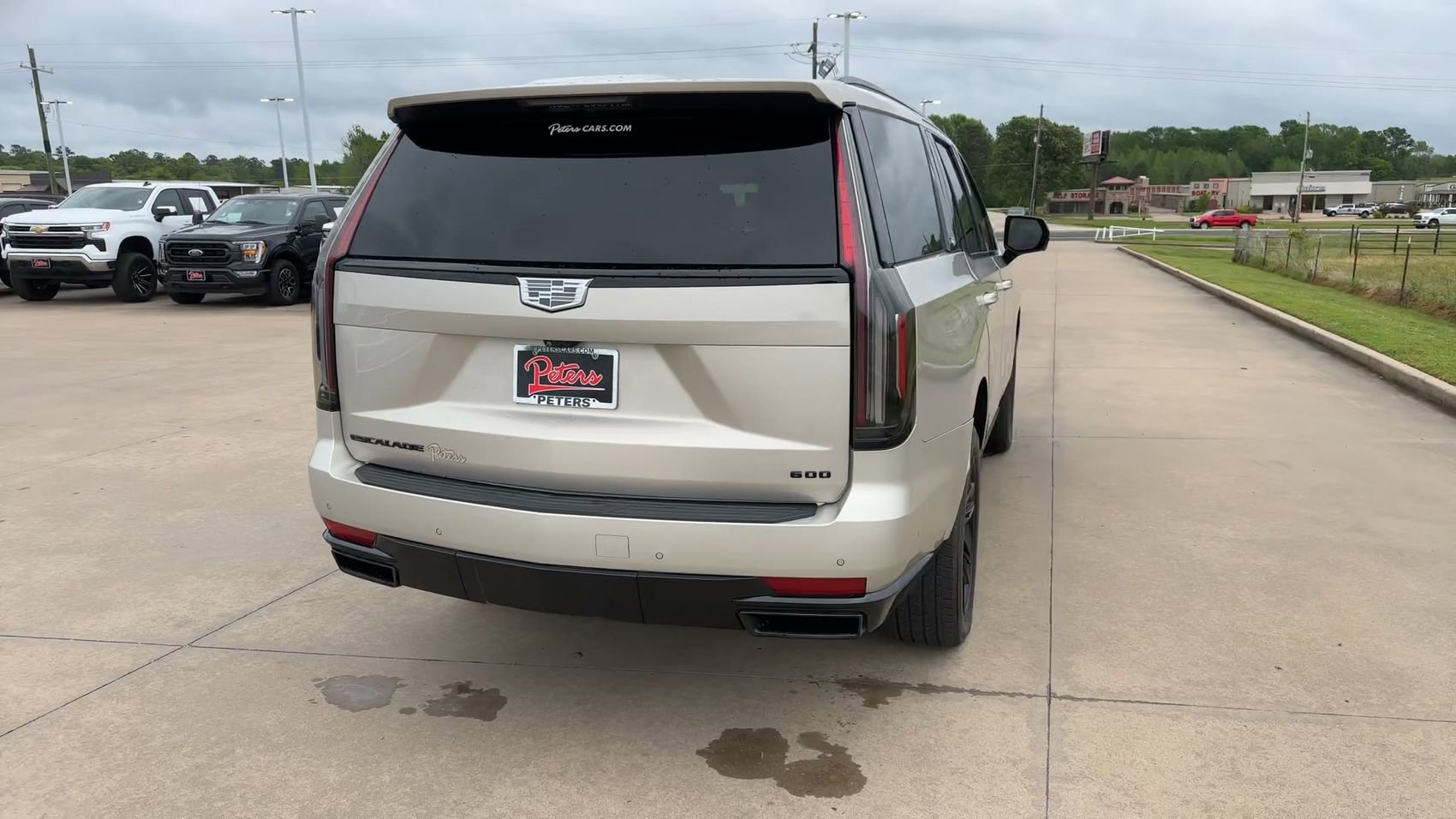 Used 2023 Cadillac Escalade Sport Platinum w/ LPO, ONYX Package image 8