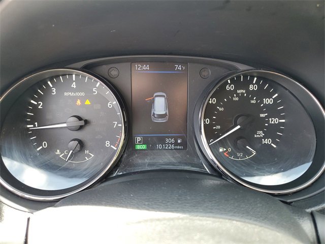 Used 2018 Nissan Rogue S image 14