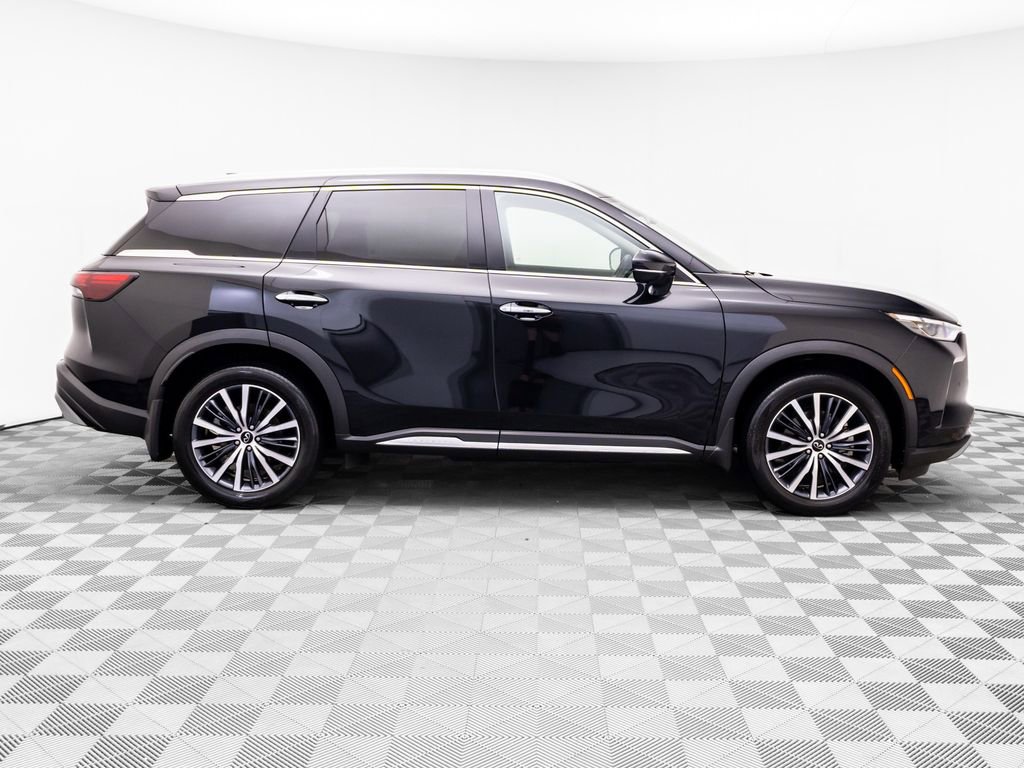Used 2023 INFINITI QX60 Sensory w/ Cargo Package AWD/4WD image 8