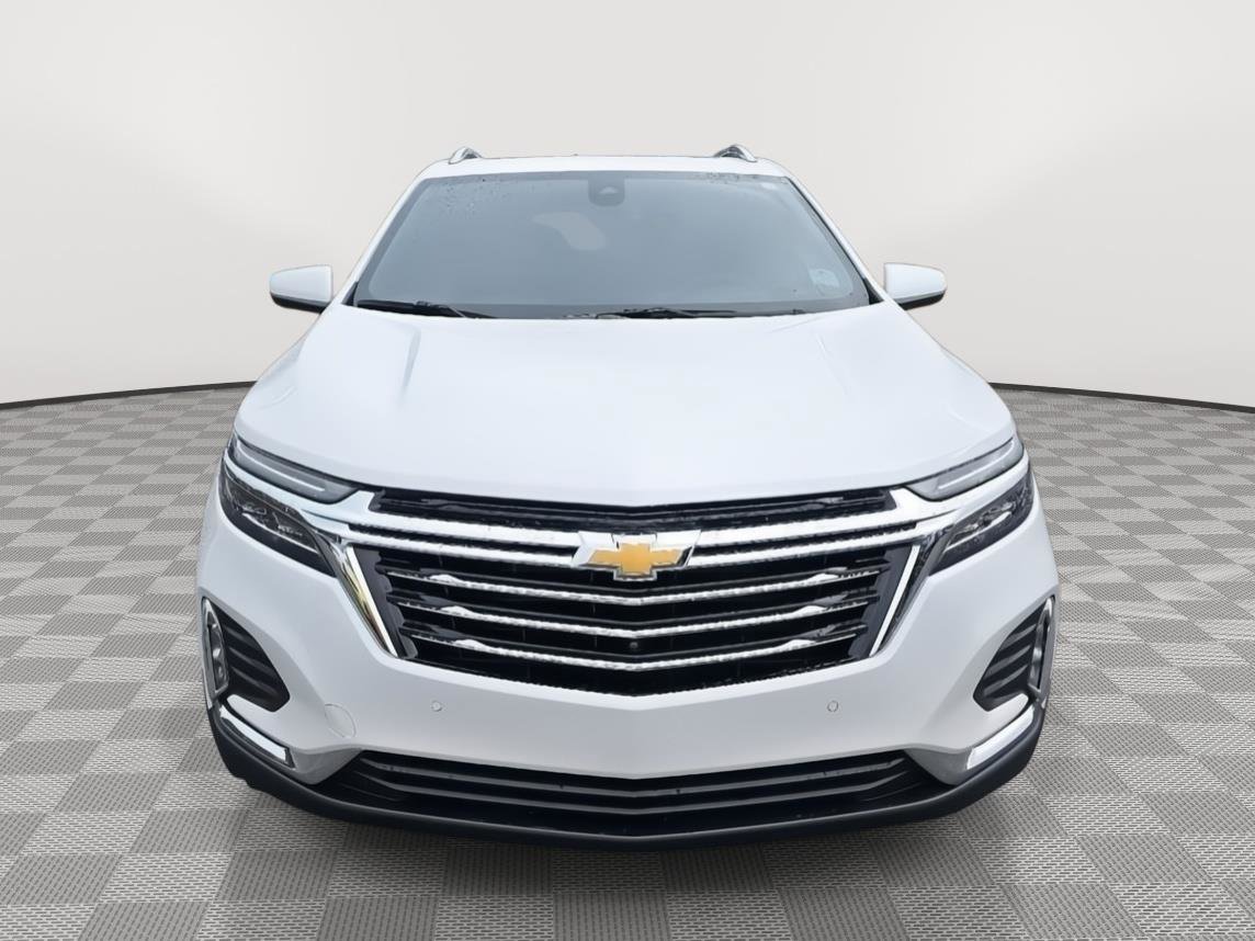 Used 2024 Chevrolet Equinox Premier image 2