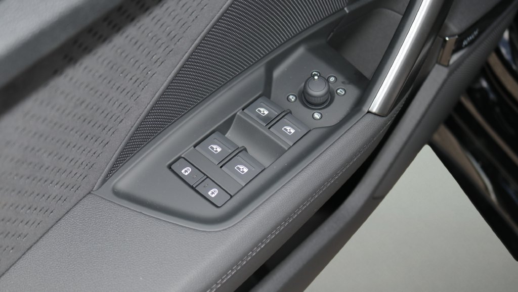 New 2026 Audi RS 3 AWD/4WD image 11