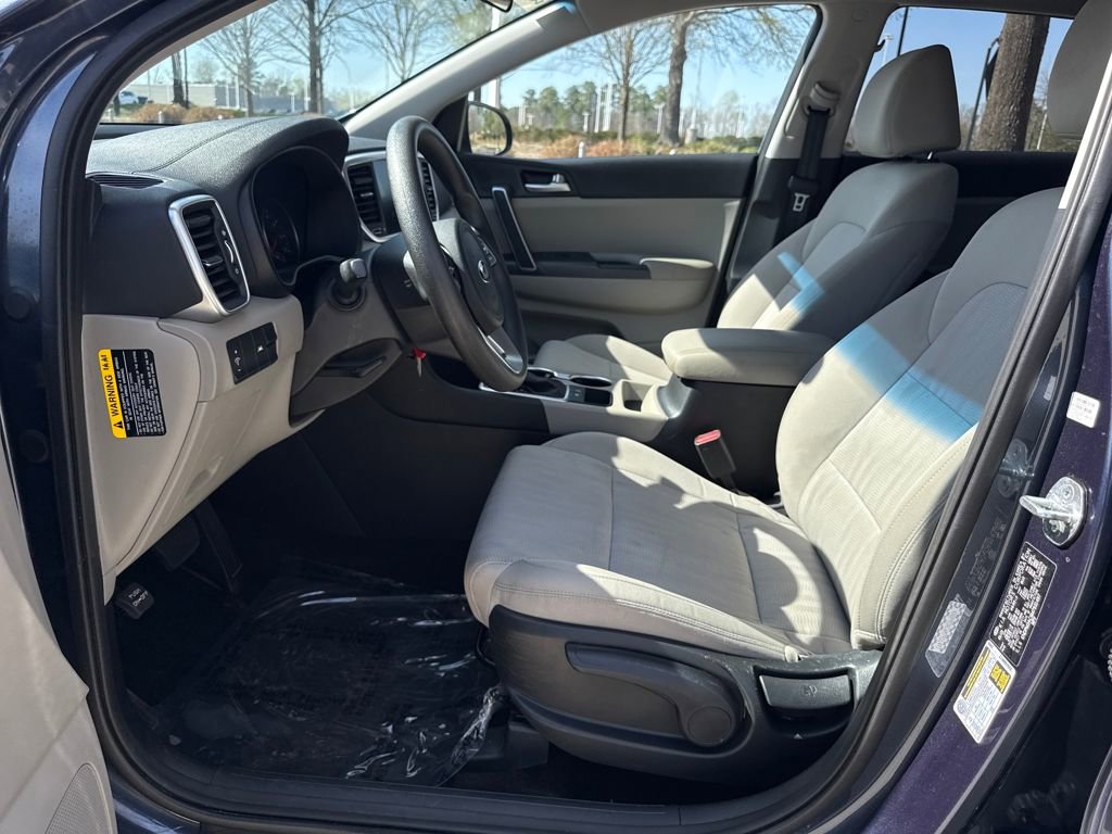 Used 2021 Kia Sportage LX image 13