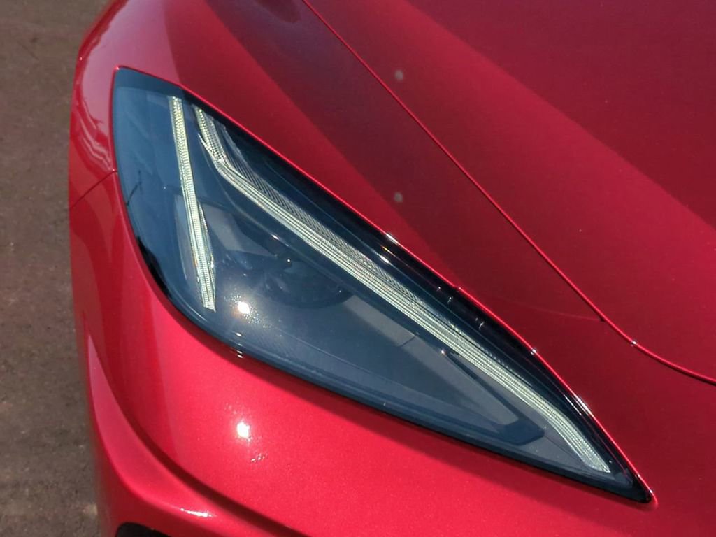 Used 2021 Chevrolet Corvette Stingray Preferred Cpe w/ Chrome Exterior Badge Package image 9