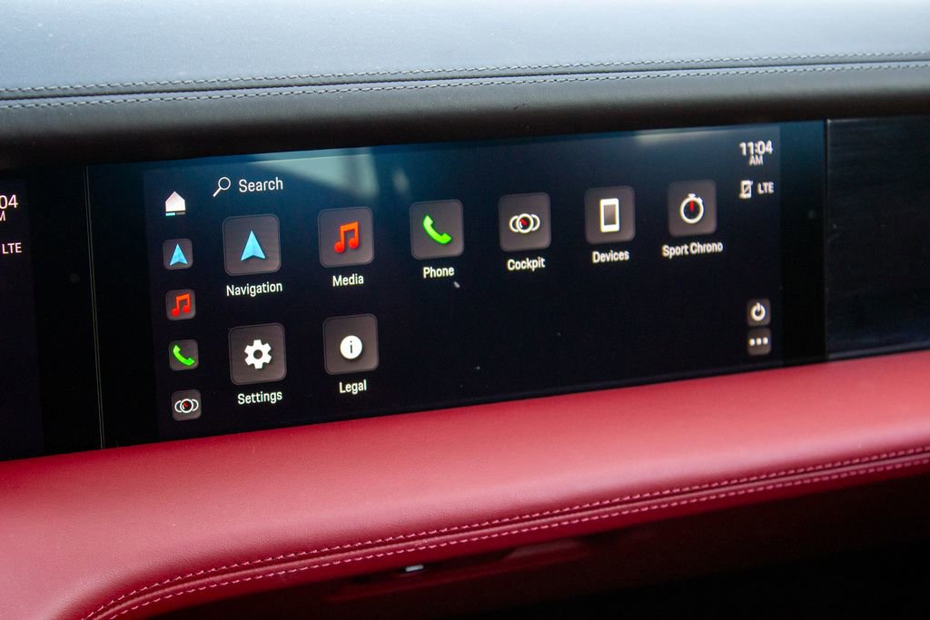 Used 2021 Porsche Taycan Turbo S AWD/4WD image 19