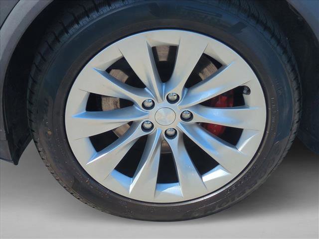 Used 2019 Tesla Model X P100D image 14