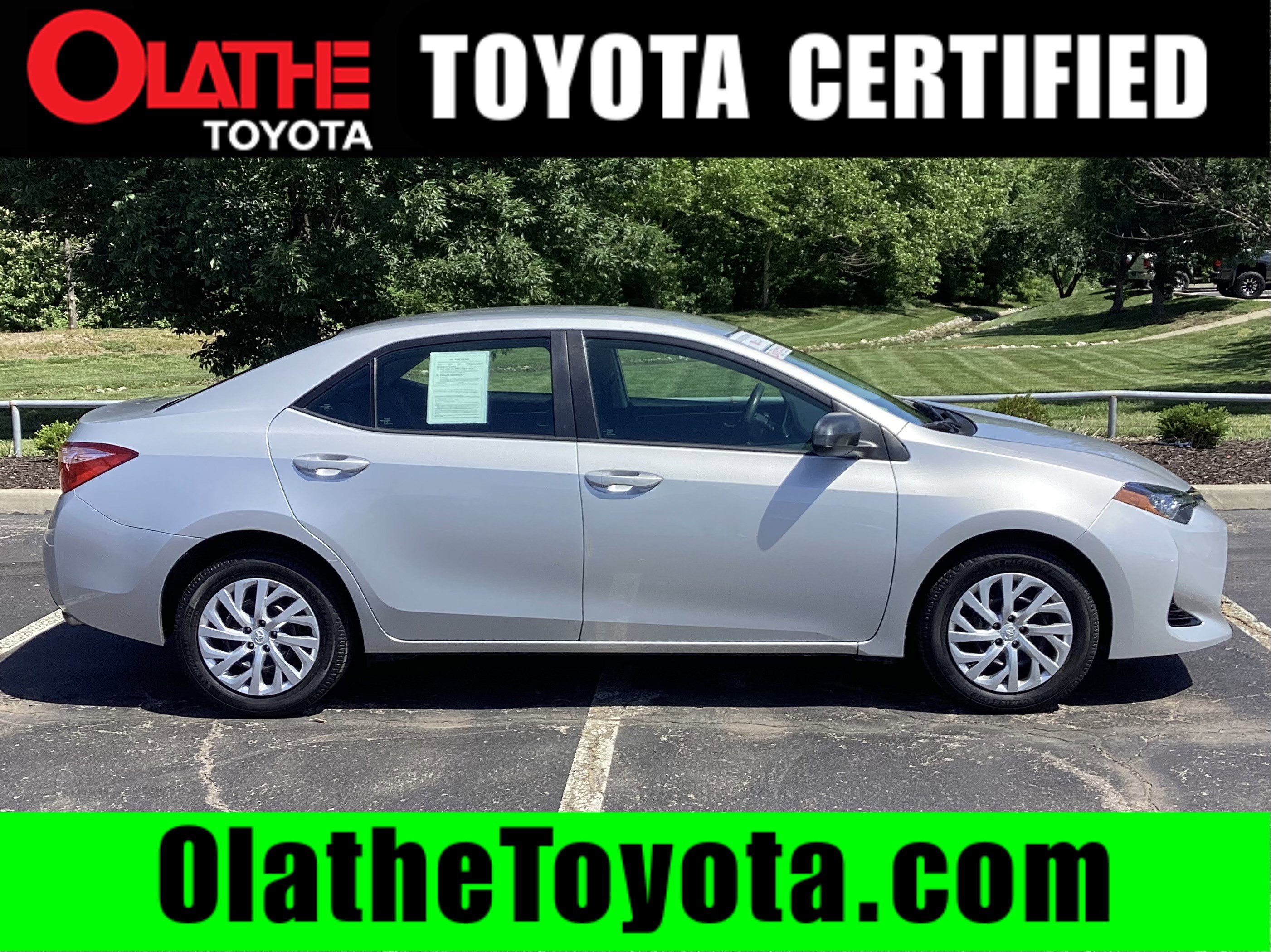 Certified 2018 Toyota Corolla LE FWD image 1