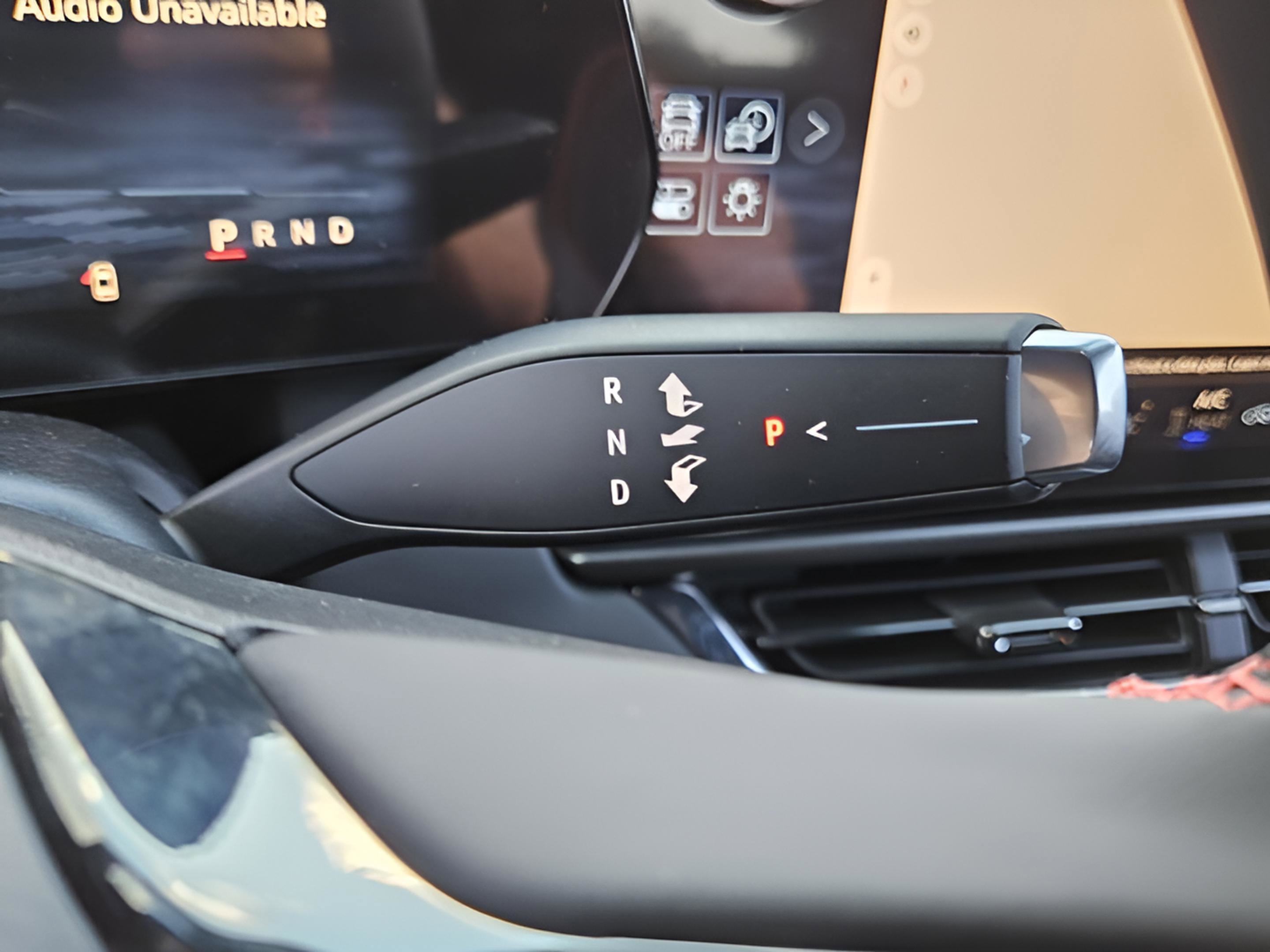 New 2025 Chevrolet Equinox EV RS image 14