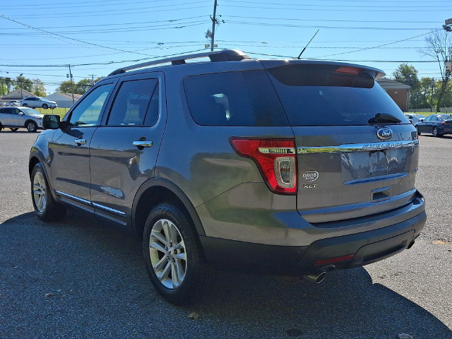 Used 2013 Ford Explorer XLT AWD/4WD image 4
