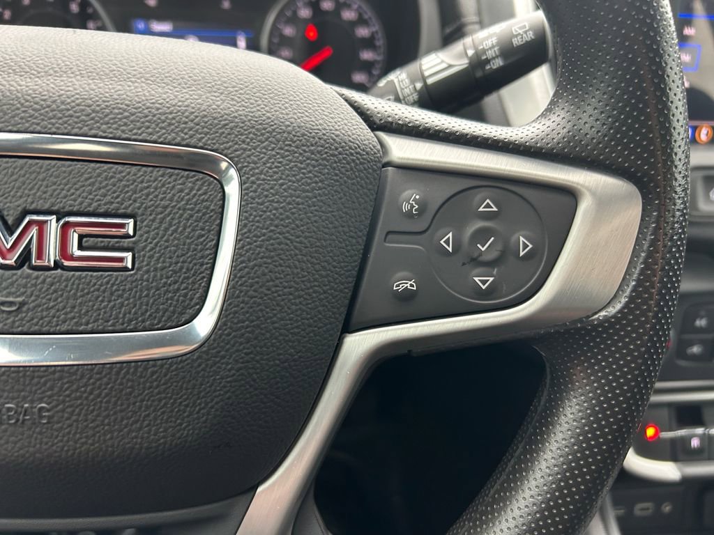 Used 2022 GMC Terrain SLE w/ Driver Convenience Package image 18
