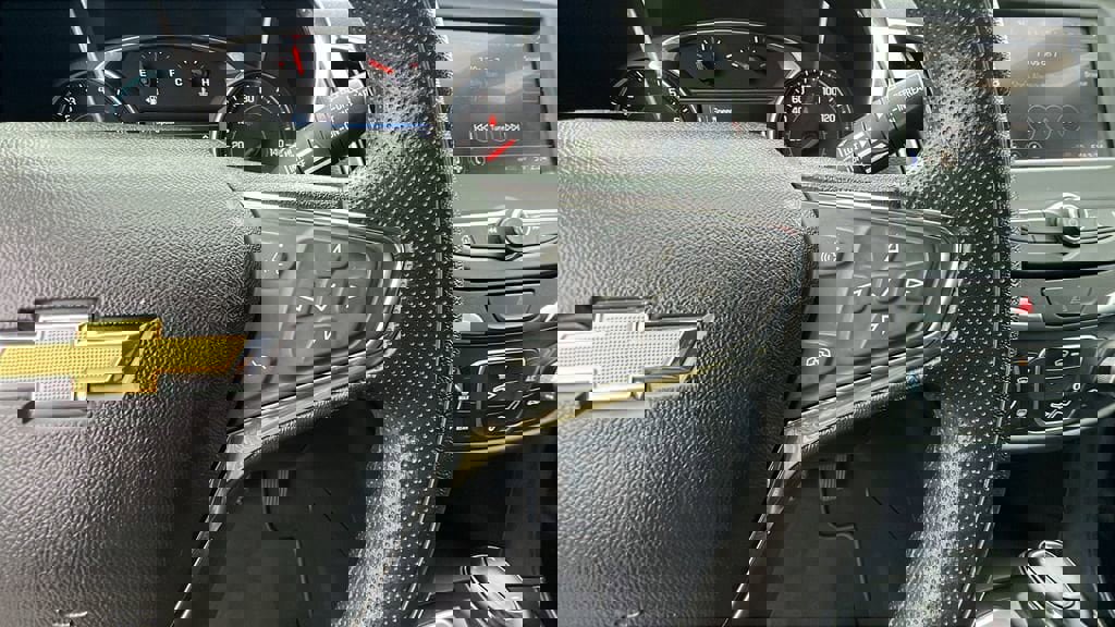 Used 2020 Chevrolet Equinox LT image 24