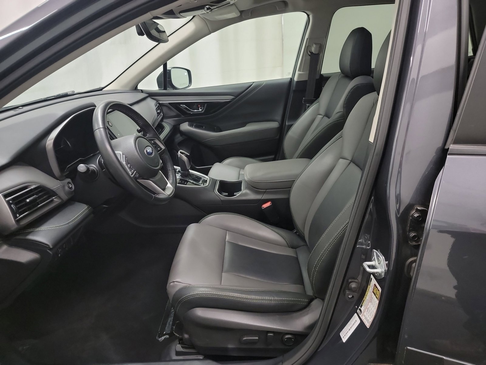 Used 2023 Subaru Outback Onyx Edition image 12