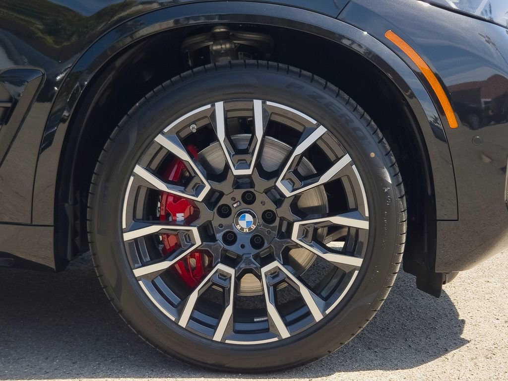 New 2026 BMW X5 xDrive50e w/ Executive Package image 6