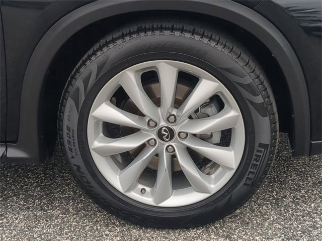 Used 2019 INFINITI QX50 Essential w/ Premium Heat Package image 11