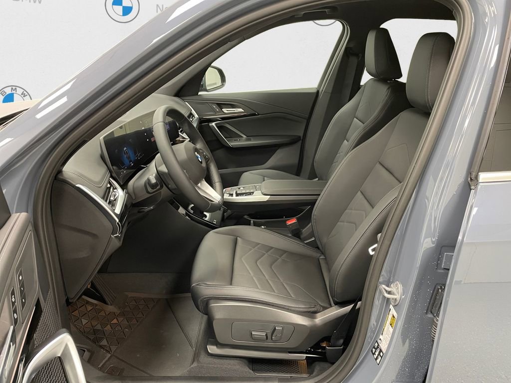 New 2026 BMW X1 xDrive28i w/ Convenience Package AWD/4WD image 7