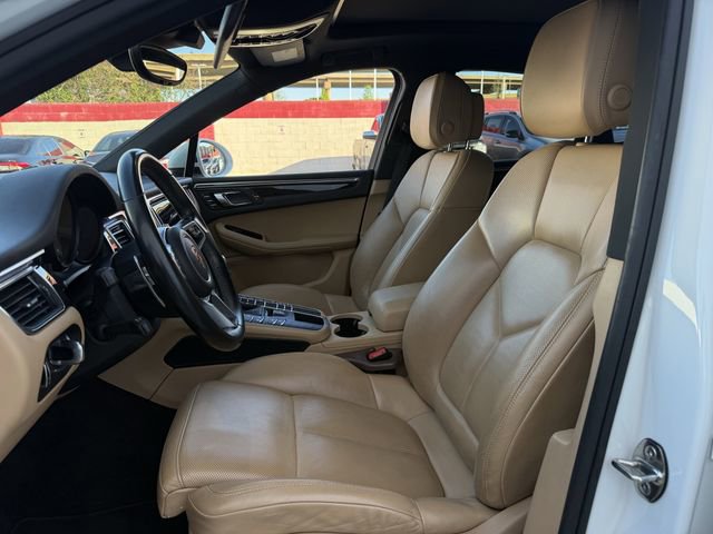 Used 2018 Porsche Macan S w/ Premium Package Plus image 25